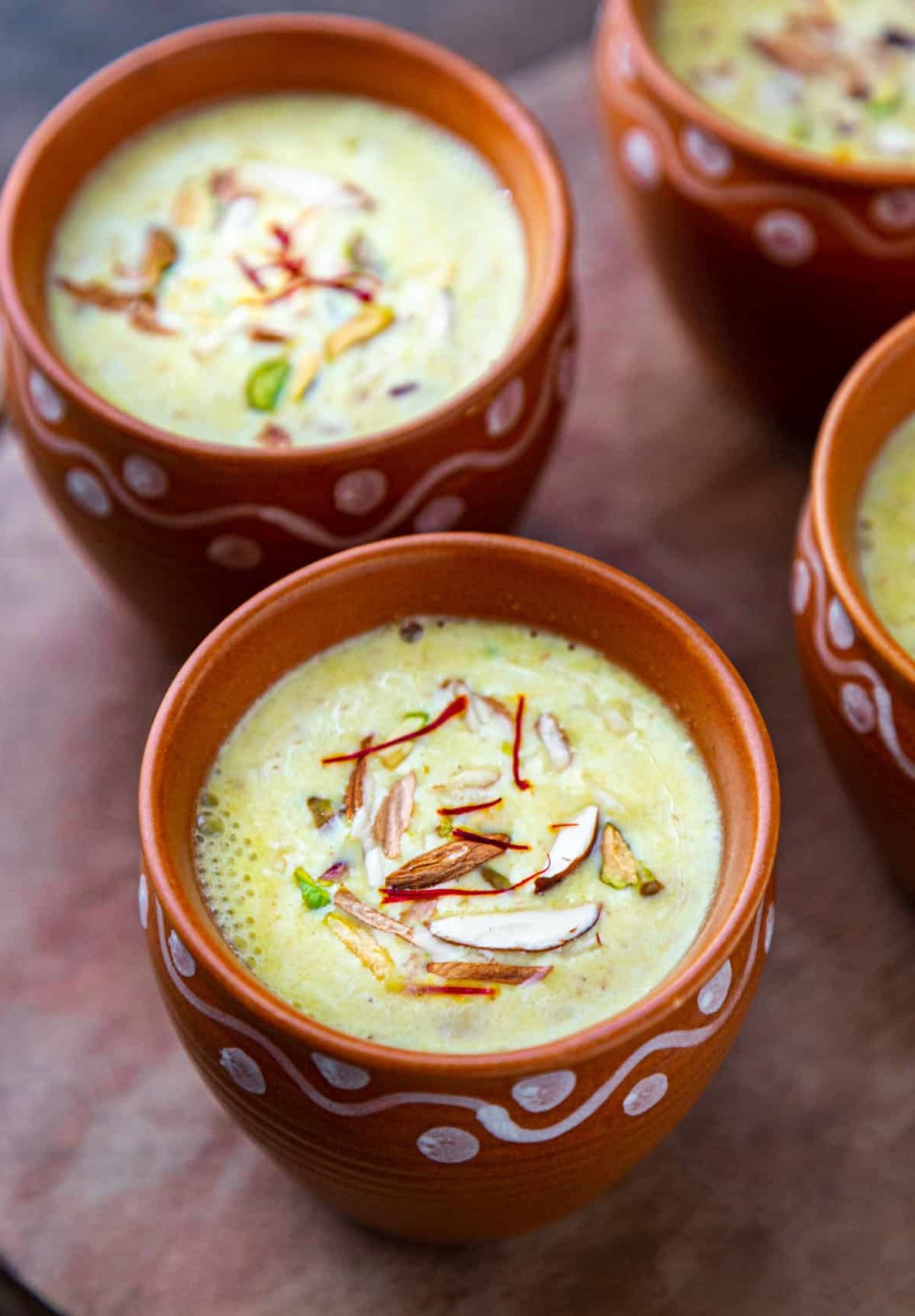 Saffron Milk (Kesar Doodh)